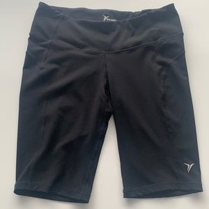 Old Navy Active Bike Shorts with Back Zip Pocket